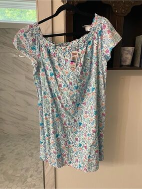 Vineyard Vines NWT  Off-Shoulder Nightdress - Multicolor